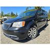 Image 1 : DUNCAN - 2014 CHRYSLER TOWN AND COUNTRY BLACK 266746 KMS - D116997