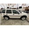Image 12 : PARKSVILLE - 2005 LAND ROVER FREELANDER WHITE 71972 KMS - P452038