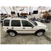 Image 13 : PARKSVILLE - 2005 LAND ROVER FREELANDER WHITE 71972 KMS - P452038