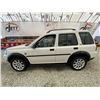 Image 23 : PARKSVILLE - 2005 LAND ROVER FREELANDER WHITE 71972 KMS - P452038