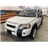 Image 3 : PARKSVILLE - 2005 LAND ROVER FREELANDER WHITE 71972 KMS - P452038