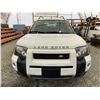 Image 6 : PARKSVILLE - 2005 LAND ROVER FREELANDER WHITE 71972 KMS - P452038