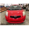 Image 6 : PARKSVILLE - 2008 TOYOTA YARIS RED 303987 KMS - D202078