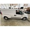 Image 12 : PARKSVILLE - 2015 RAM PROMASTER CITY WHITE 201023 KMS - D958450