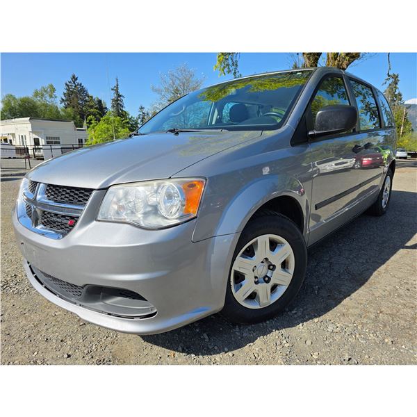 DUNCAN - 2013 DODGE GRAND CARAVAN SILVER  186186 KMS - D668075