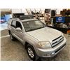 Image 10 : PARKSVILLE - 2004 TOYOTA 4RUNNER GRAY 377609 KMS - D034632