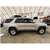 Image 11 : PARKSVILLE - 2004 TOYOTA 4RUNNER GRAY 377609 KMS - D034632