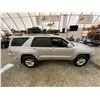 Image 12 : PARKSVILLE - 2004 TOYOTA 4RUNNER GRAY 377609 KMS - D034632