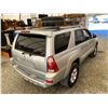 Image 16 : PARKSVILLE - 2004 TOYOTA 4RUNNER GRAY 377609 KMS - D034632
