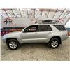 Image 23 : PARKSVILLE - 2004 TOYOTA 4RUNNER GRAY 377609 KMS - D034632