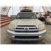 Image 6 : PARKSVILLE - 2004 TOYOTA 4RUNNER GRAY 377609 KMS - D034632