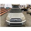 Image 7 : PARKSVILLE - 2004 TOYOTA 4RUNNER GRAY 377609 KMS - D034632