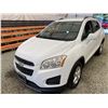 Image 3 : PARKSVILLE - 2014 CHEVROLET TRAX WHITE 148556 KMS - B161422