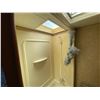 Image 44 : PARKSVILLE - 2010 KOMFORT TRAVEL TRAILER BROWN - D035161