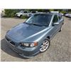 Image 2 : DUNCAN - 2004 VOLVO S60 GREEN 190425 KMS - P393881