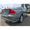 Image 9 : DUNCAN - 2004 VOLVO S60 GREEN 190425 KMS - P393881