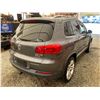 Image 15 : PARKSVILLE - 2012 VOLKSWAGEN TIGUAN GRAY 113326 KMS - D092435