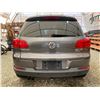 Image 17 : PARKSVILLE - 2012 VOLKSWAGEN TIGUAN GRAY 113326 KMS - D092435