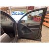 Image 37 : PARKSVILLE - 2012 VOLKSWAGEN TIGUAN GRAY 113326 KMS - D092435