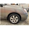 Image 25 : PARKSVILLE - 2009 KIA RONDO GREY 135050 KMS - D265790
