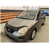 Image 3 : PARKSVILLE - 2009 KIA RONDO GREY 135050 KMS - D265790
