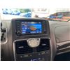 Image 53 : PARKSVILLE - 2014 CHRYSLER TOWN AND COUNTRY WHITE 236529 KMS "NO RESERVE" - D231156