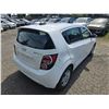 Image 10 : DUNCAN - 2015 CHEVROLET SONIC WHITE 115802 KMS - D192860