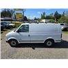 Image 16 : DUNCAN - 2000 GMC SAFARI WHITE  KMS - D530910