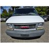 Image 3 : DUNCAN - 2000 GMC SAFARI WHITE  KMS - D530910