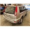 Image 15 : PARKSVILLE - 2005 NISSAN X-TRAIL GRAY 233352 KMS - B112603
