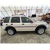 Image 11 : PARKSVILLE - 2005 LAND ROVER FREELANDER WHITE 71972 KMS - P452038