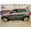 Image 23 : PARKSVILLE - 2012 VOLKSWAGEN TIGUAN GRAY 113326 KMS - D092435