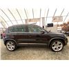 Image 11 : PARKSVILLE - 2012 VOLKSWAGEN TIGUAN BLACK 215502 KMS - J562813