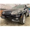 Image 2 : PARKSVILLE - 2012 VOLKSWAGEN TIGUAN BLACK 215502 KMS - J562813