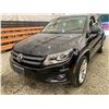 Image 3 : PARKSVILLE - 2012 VOLKSWAGEN TIGUAN BLACK 215502 KMS - J562813