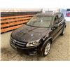 Image 4 : PARKSVILLE - 2012 VOLKSWAGEN TIGUAN BLACK 215502 KMS - J562813