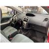 Image 38 : PARKSVILLE - 2008 TOYOTA YARIS RED 303987 KMS - D202078