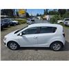 Image 16 : DUNCAN - 2015 CHEVROLET SONIC WHITE 115802 KMS - D192860
