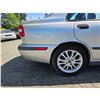 Image 32 : DUNCAN - 2001 VOLVO S40 SILVER  188262 KMS - D660700