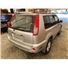 Image 15 : PARKSVILLE - 2005 NISSAN X-TRAIL GRAY 233352 KMS - B112603