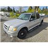 Image 2 : DUNCAN - 2005 FORD EXPLORER SPORT TRAC SILVER  257725 KMS - DA07641
