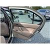 Image 37 : PARKSVILLE - 1998 TOYOTA CAMRY SILVER 140802 KMS - B143894