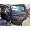 Image 41 : PARKSVILLE - 2019 HYUNDAI SANTA FE BLUE 176470 KMS - B110699
