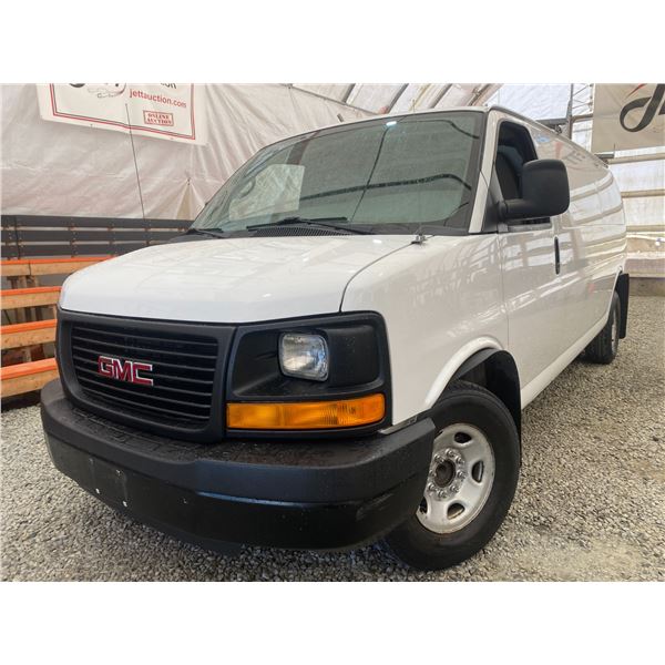 PARKSVILLE - 2012 GMC SAVANA WHITE 134127 KMS - D161703