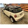 Image 22 : PARKSVILLE - 2010 MINI COOPER CREAN 121552 KMS - BZ70736