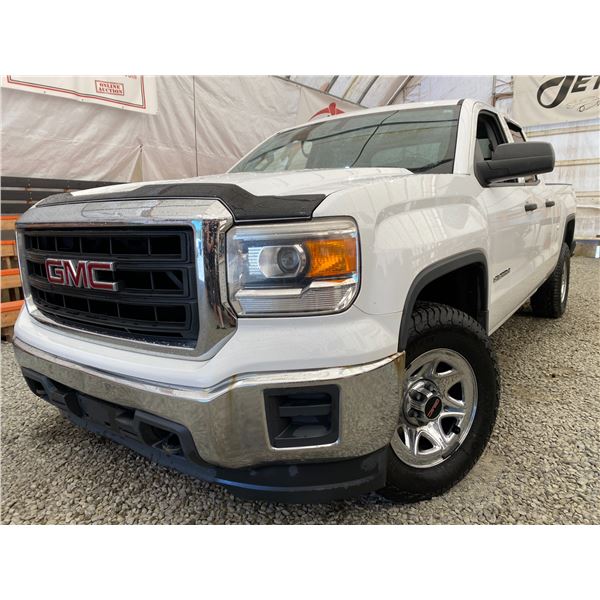 PARKSVILLE - 2014 GMC SIERRA WHITE 254000 KMS - B355316