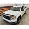 Image 4 : PARKSVILLE - 2014 GMC SIERRA WHITE 254000 KMS - B355316