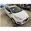 Image 10 : PARKSVILLE - 2014 FORD FIESTA WHITE 130049 KMS - B113145B