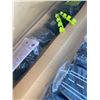 Image 3 : 400 -- SET OF RACE CAR TRACKS