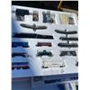 Image 4 : 401 -- MIXED MODEL TRAINS